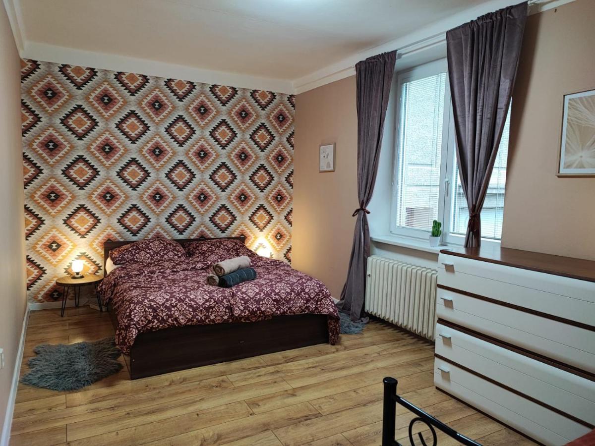Praskova 12 Apartament *